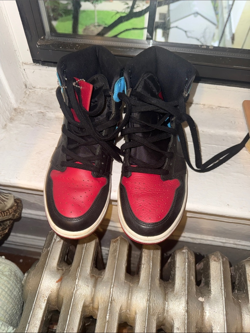 Jordan Mens High-Top Sneakers Black / Red with Blue Accents
